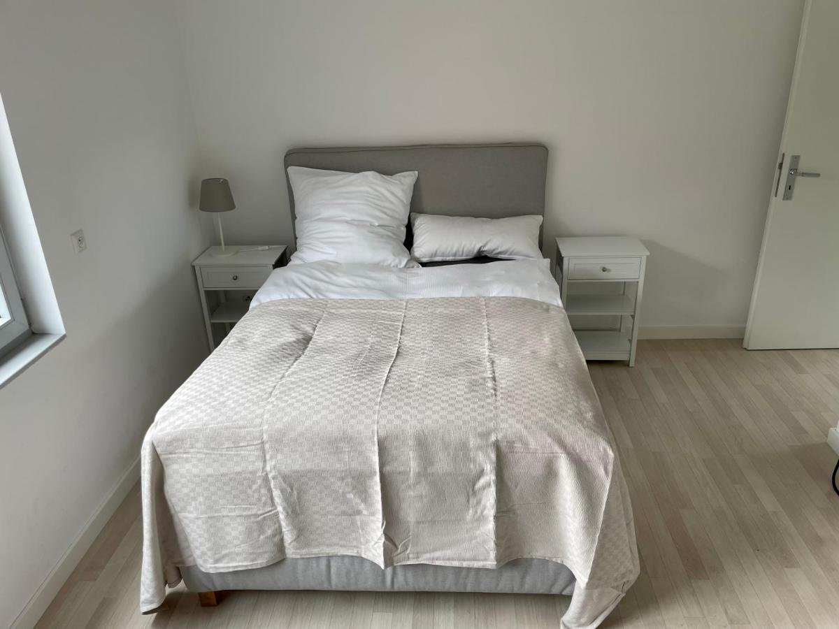 Ruhiges Und Schones Zimmer Nr 1 In Leer Nuttermoor Exteriér fotografie